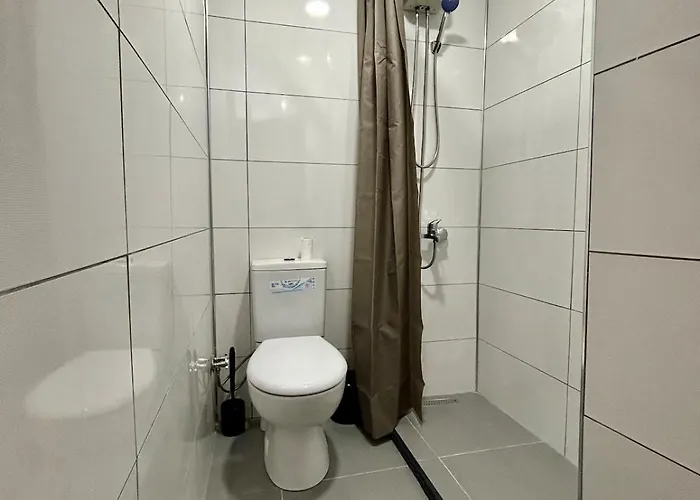 Apartment Lemon Tree With Private Garden In Kaleici Antalya