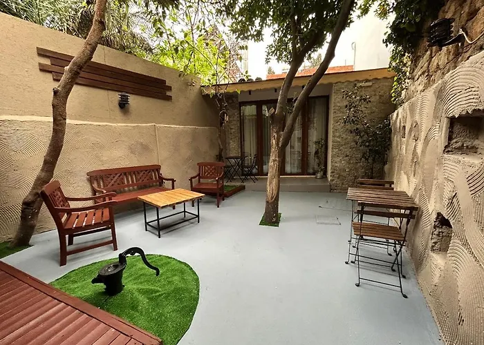 Lemon Tree With Private Garden In Kaleici 公寓 安塔利亚